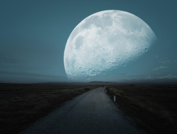 Fiction as a Mirror: How Stories Reflect Society, Power, and Tech